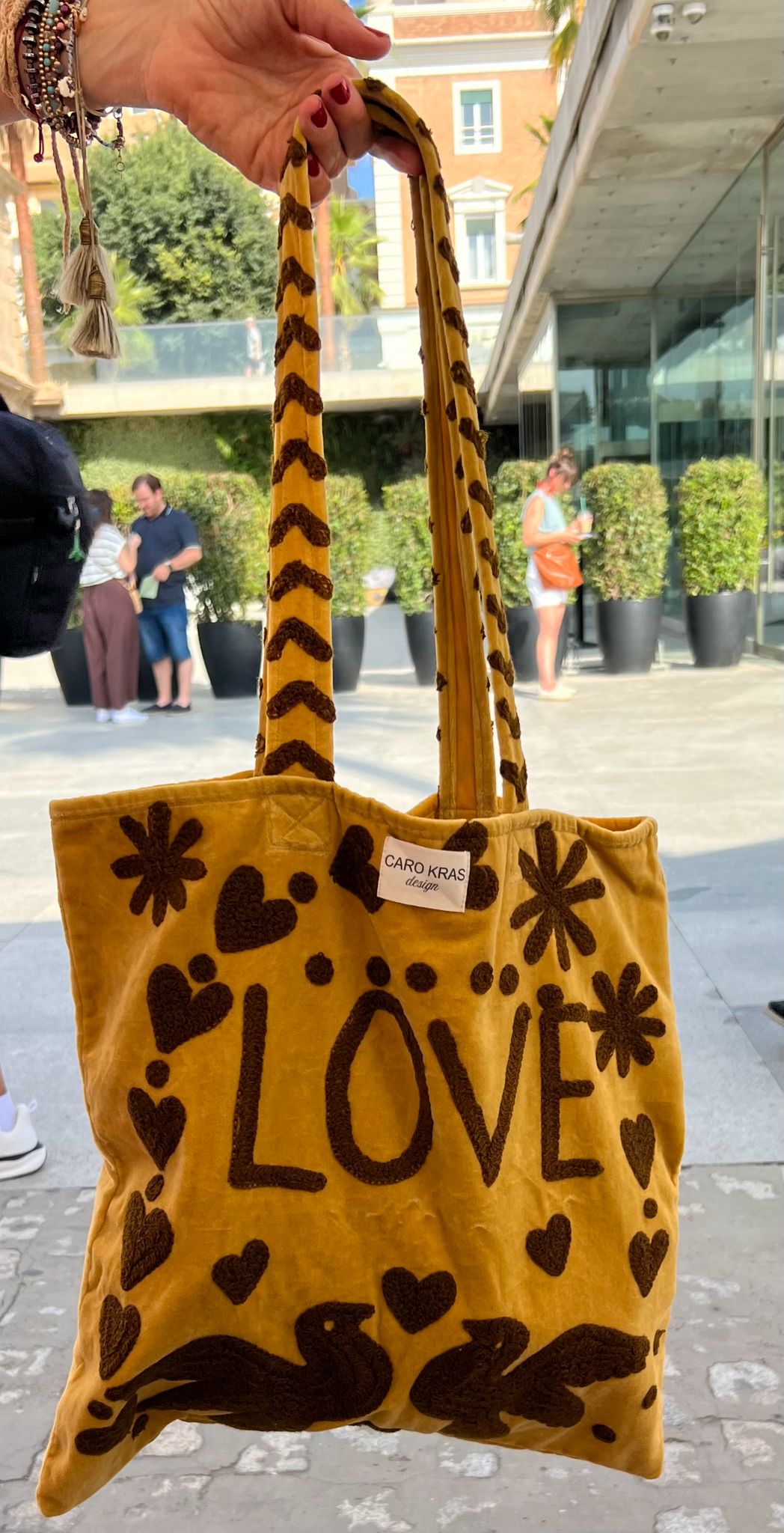 Bolso Peace-Love  Mediano Ocre/Marrón