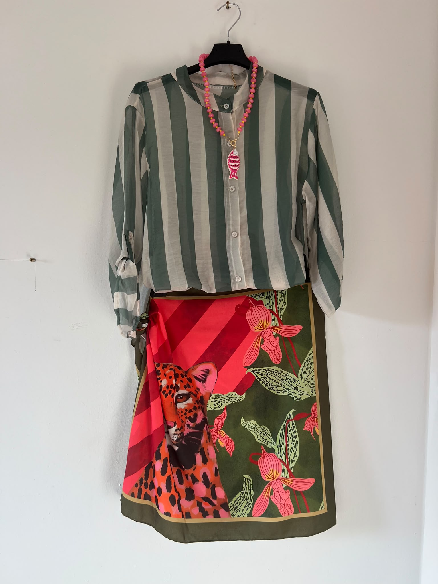 Falda Corta Tigre Rayas/Flores