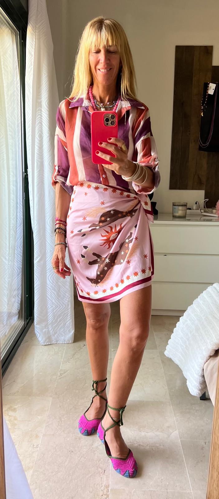 Falda Corta Caballo Rosa